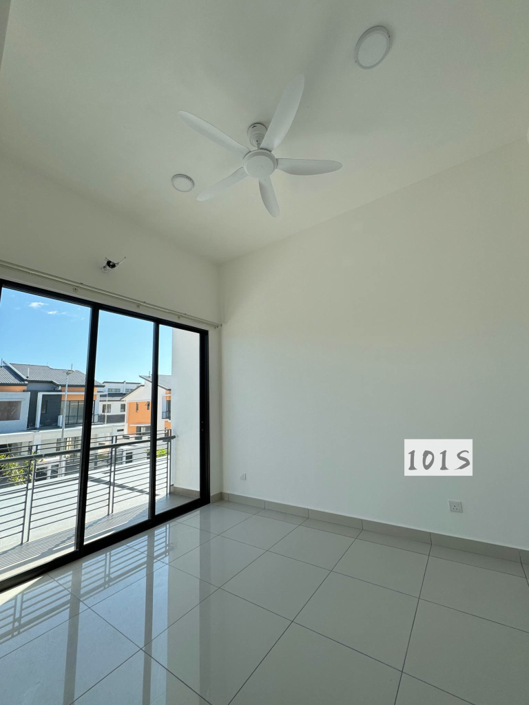 For rent robin residences 2 sty brand new - photo 2