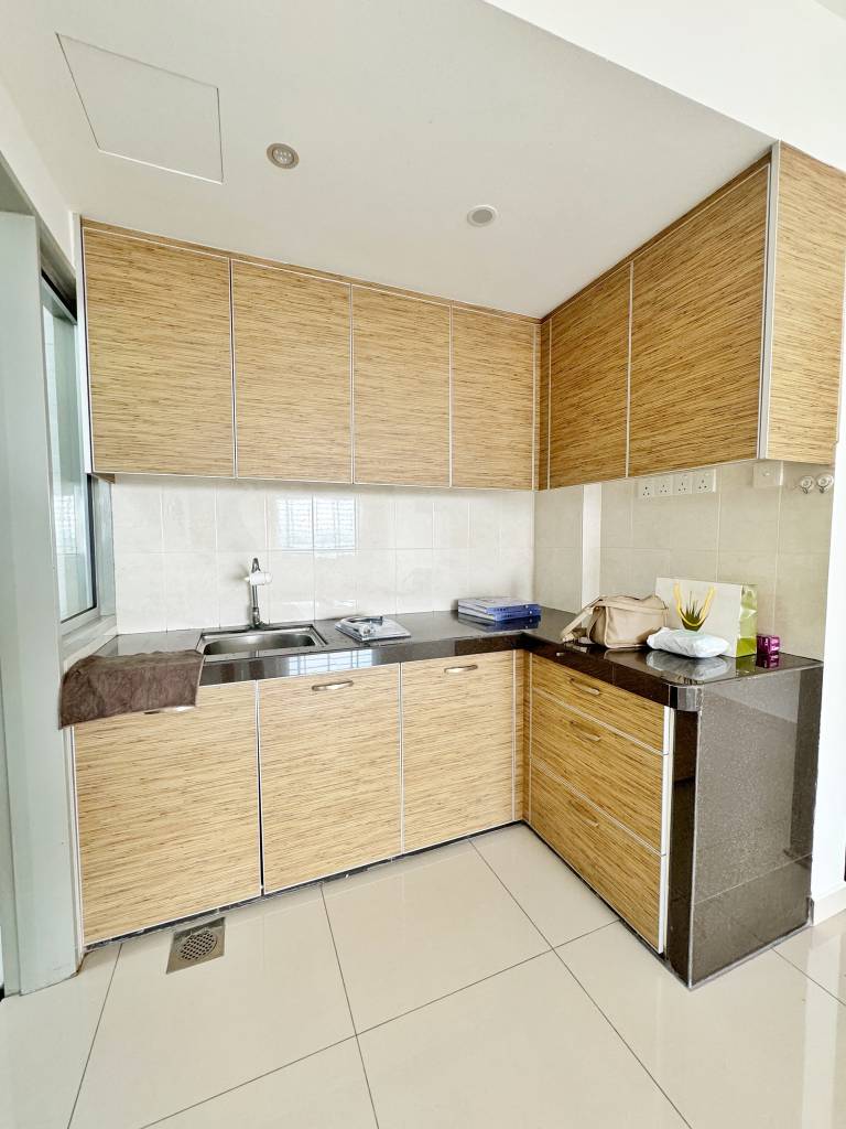 For rent lagoon suite condo kota kemuning - photo 5
