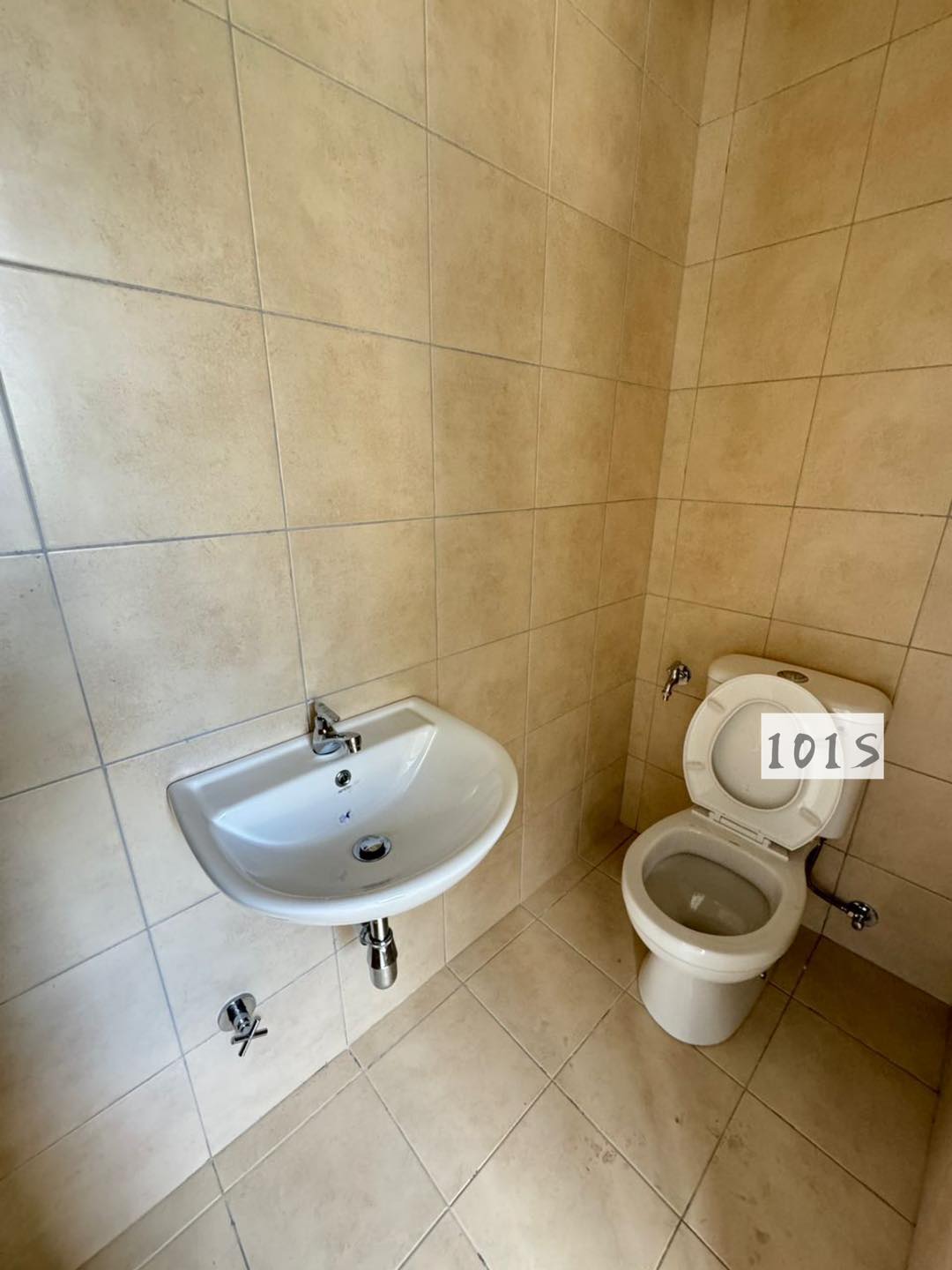 Below market elemen residences 2 sty semi d - photo 7