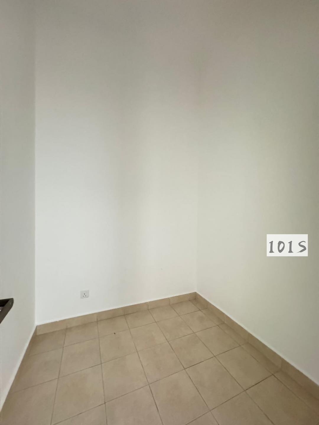 Below market elemen residences 2 sty semi d - photo 8
