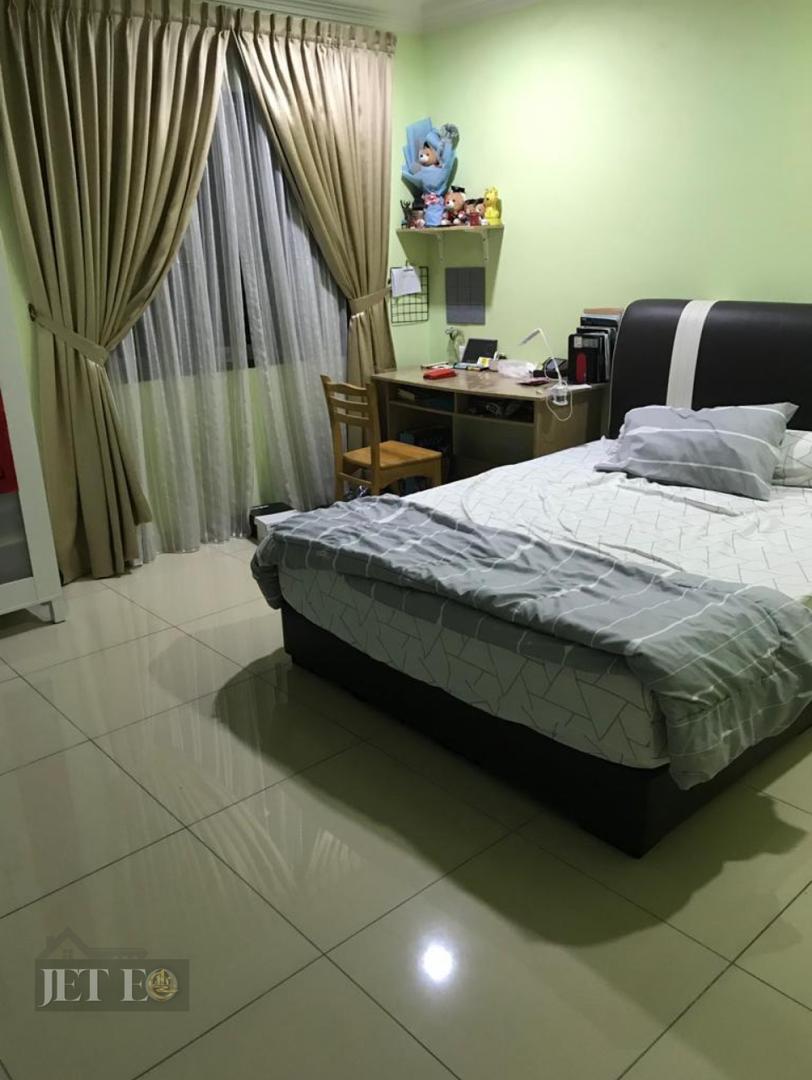 Kota Kemuning 3 Storey Bungalow - photo 10