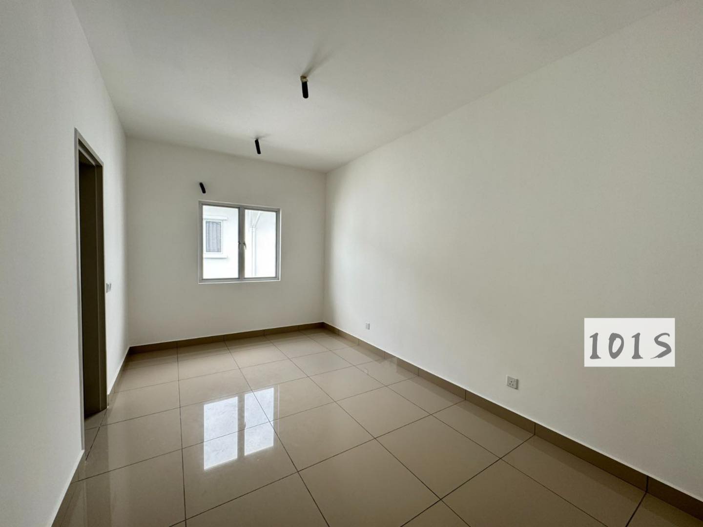 Limited unit endlot unit ijm starling - photo 4