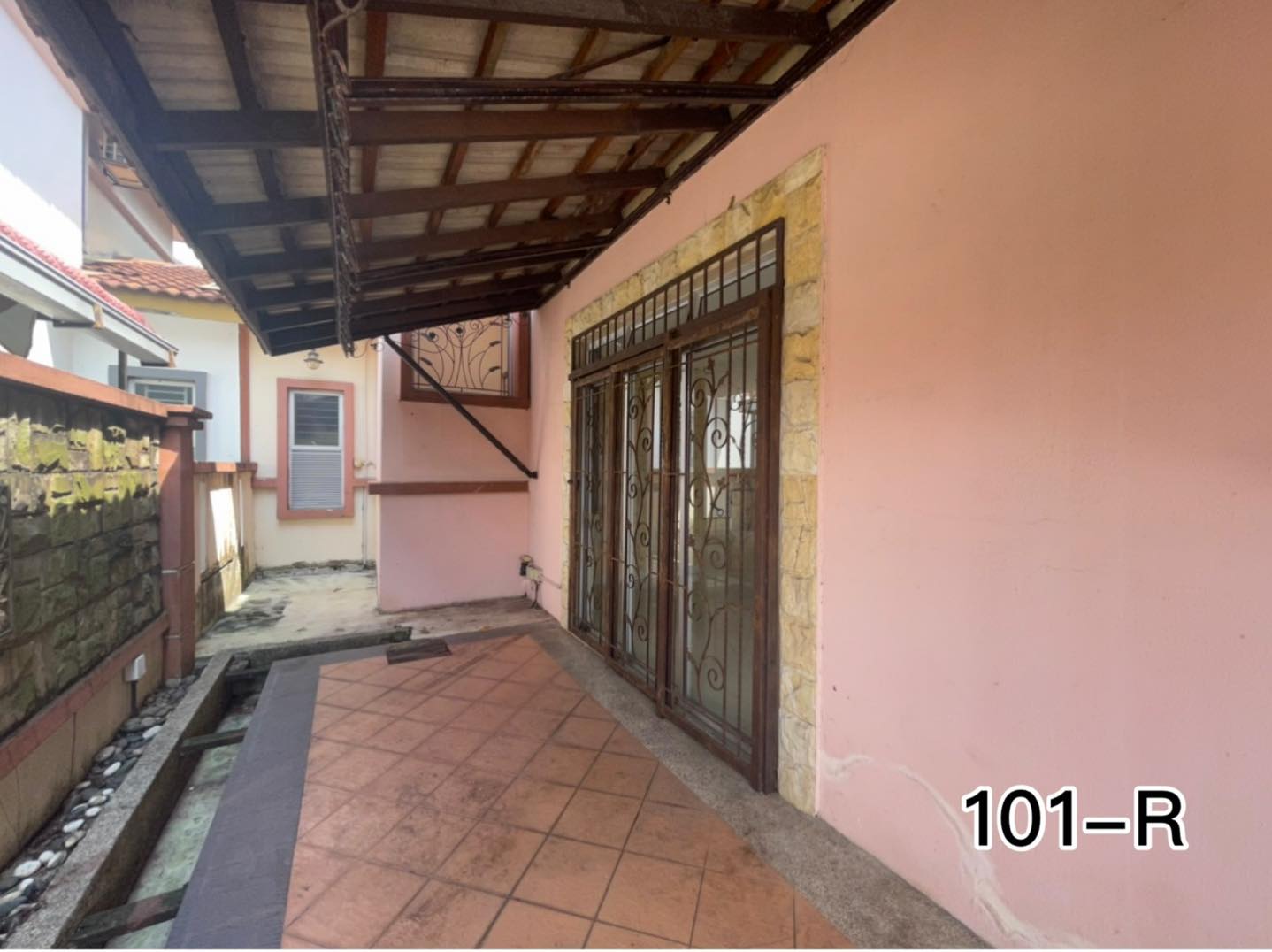 Aman perdana 2 sty bungalow - photo 3