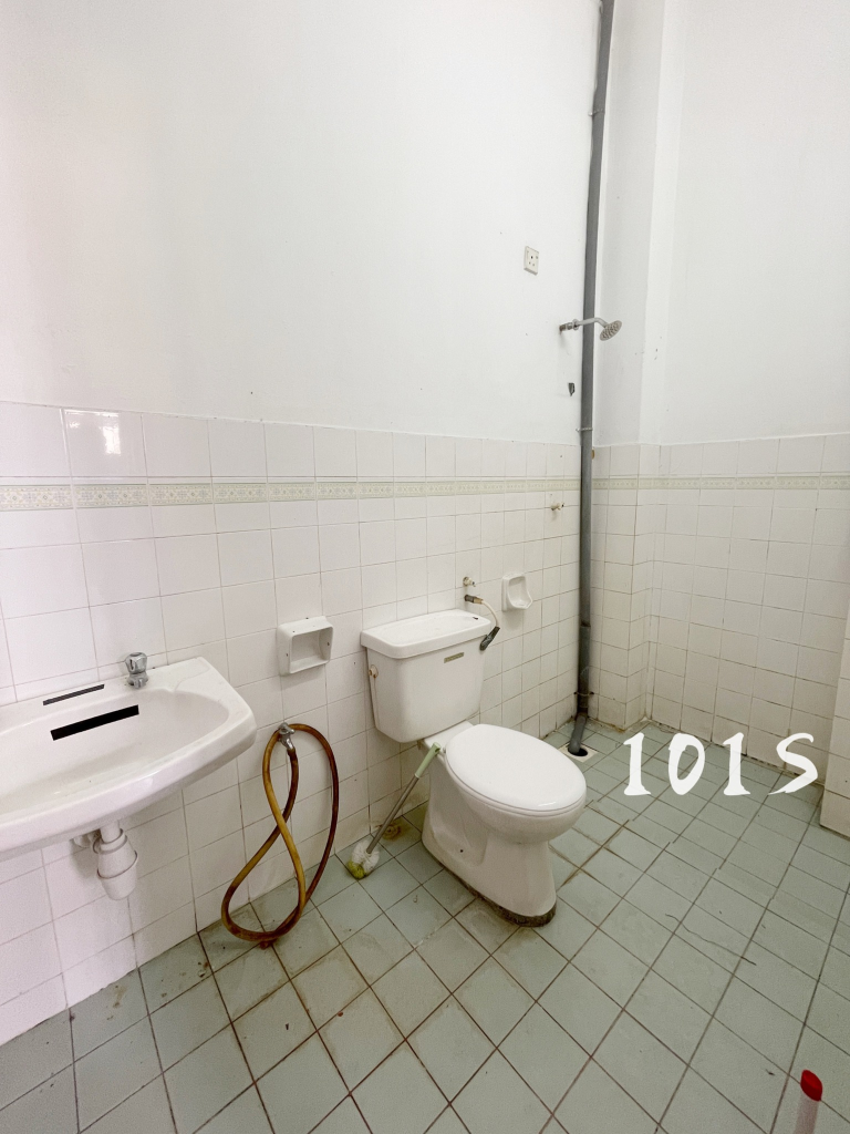 Berjaya park single sty for sale - photo 3