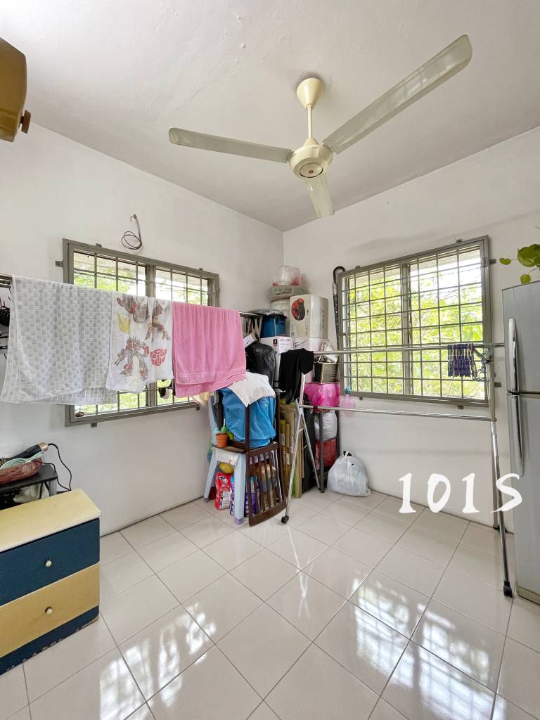For sale Bandar bukit tinggi 2 flat - photo 6