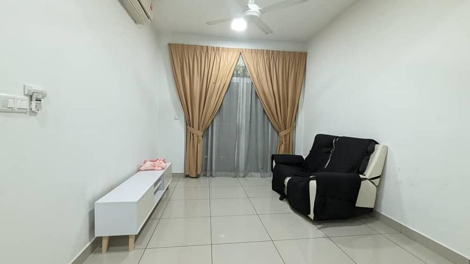 V Residensi 2 Shah Alam Partial Furnished Eas - photo 3