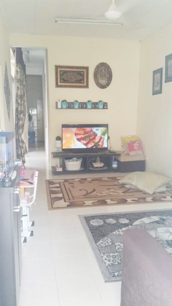 Teres setingkat, Tmn Lestari Permai, Seri Kembanga - photo 2
