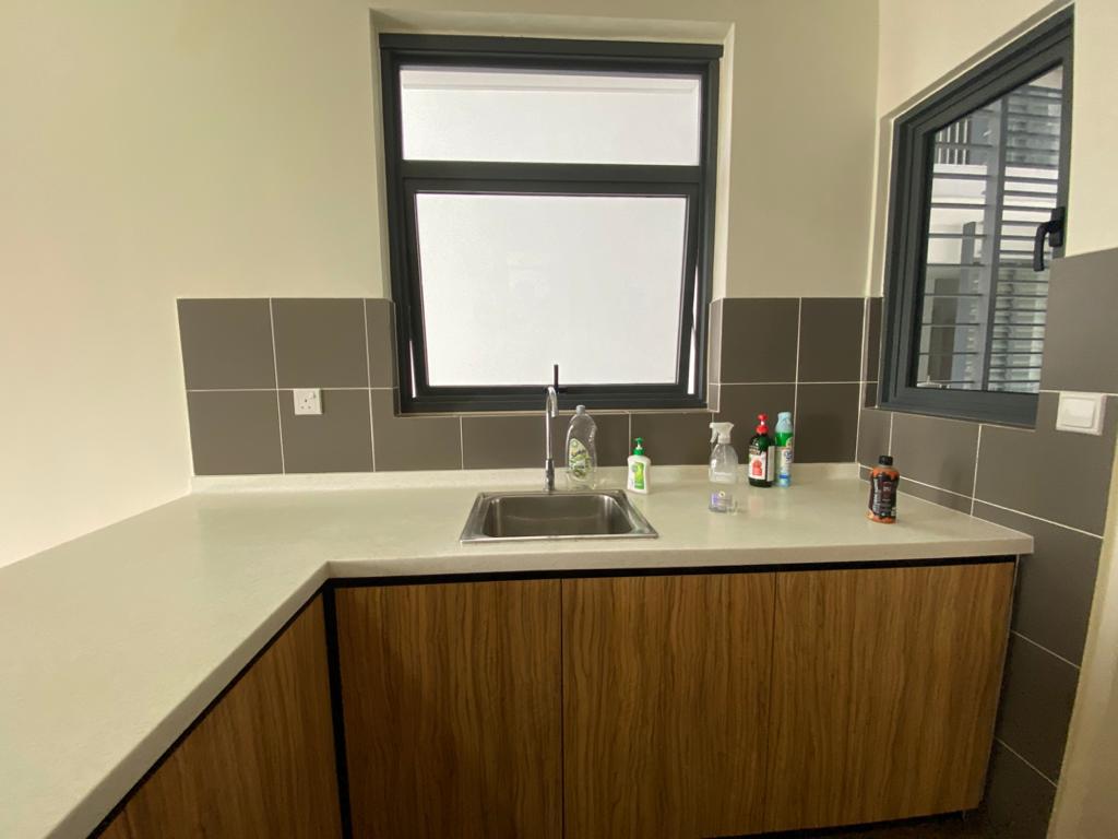 Lakeville Residence - photo 3
