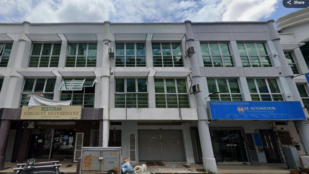 Jalan Puteri, Bandar ...