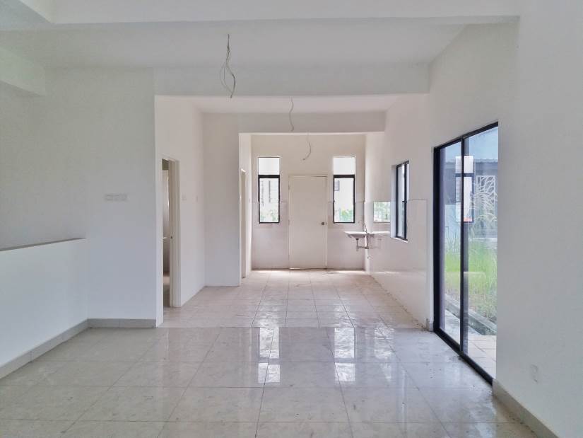 2 Stry Terrace Bkt Rahman Putra Sg Buloh,Next  MRT - photo 2