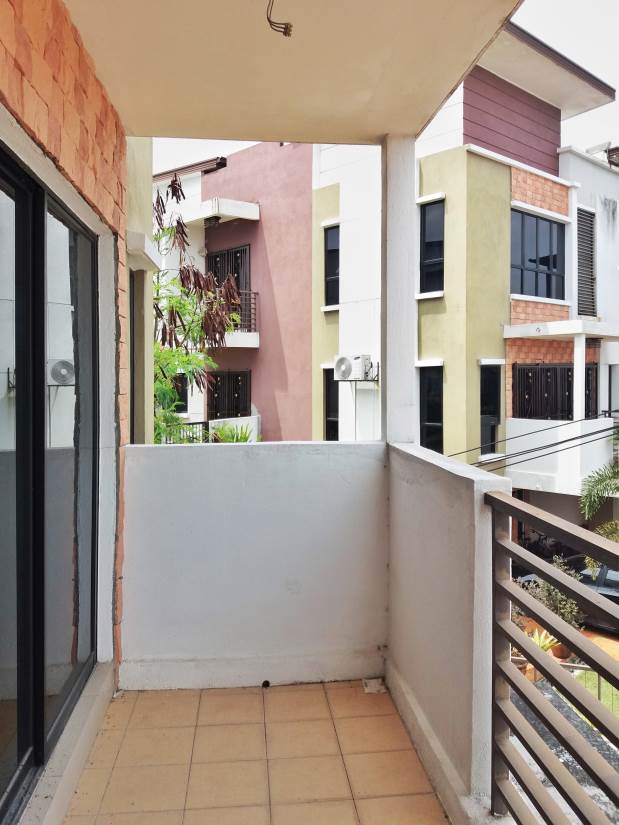 2 Stry Terrace Bkt Rahman Putra Sg Buloh,Next  MRT - photo 3
