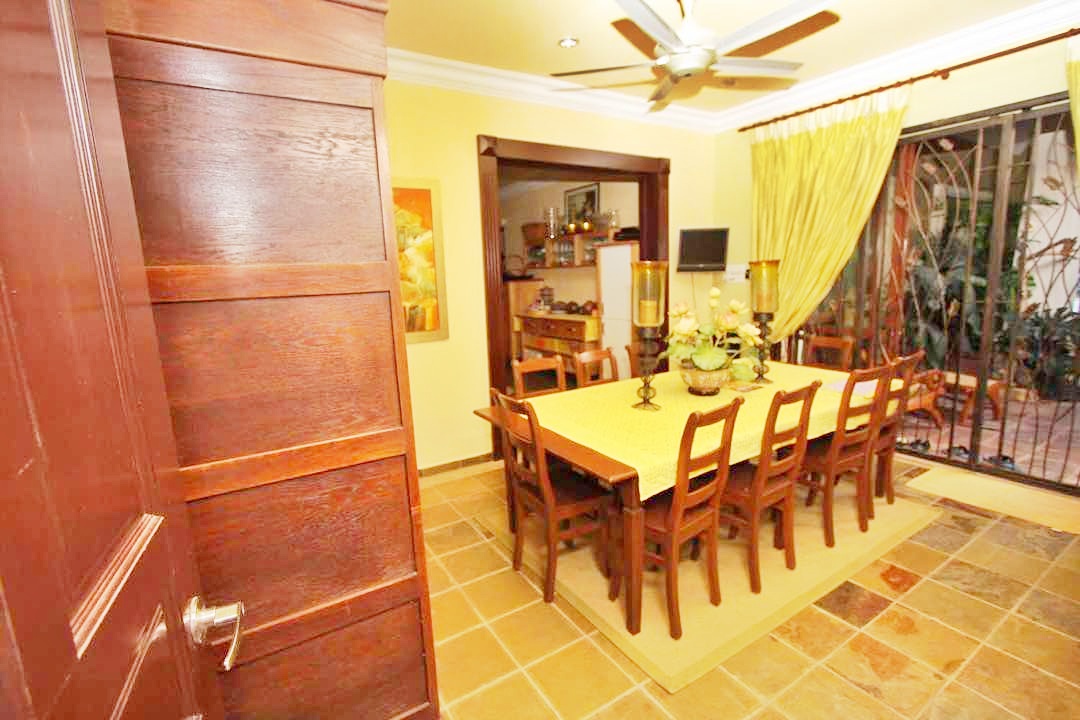 3 Stry Corner Bungalow Mayang Sutera Balinese,Reno - photo 2