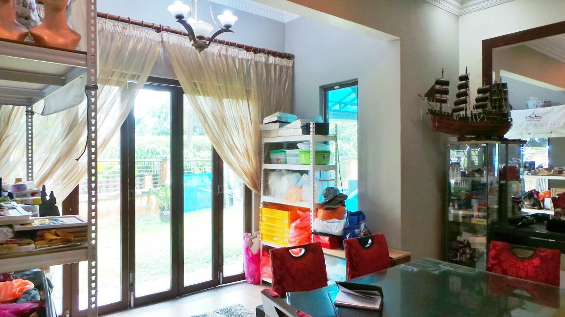 Corner 3 Storey Taman Puncak Bukit Utama, Bkt An - photo 3