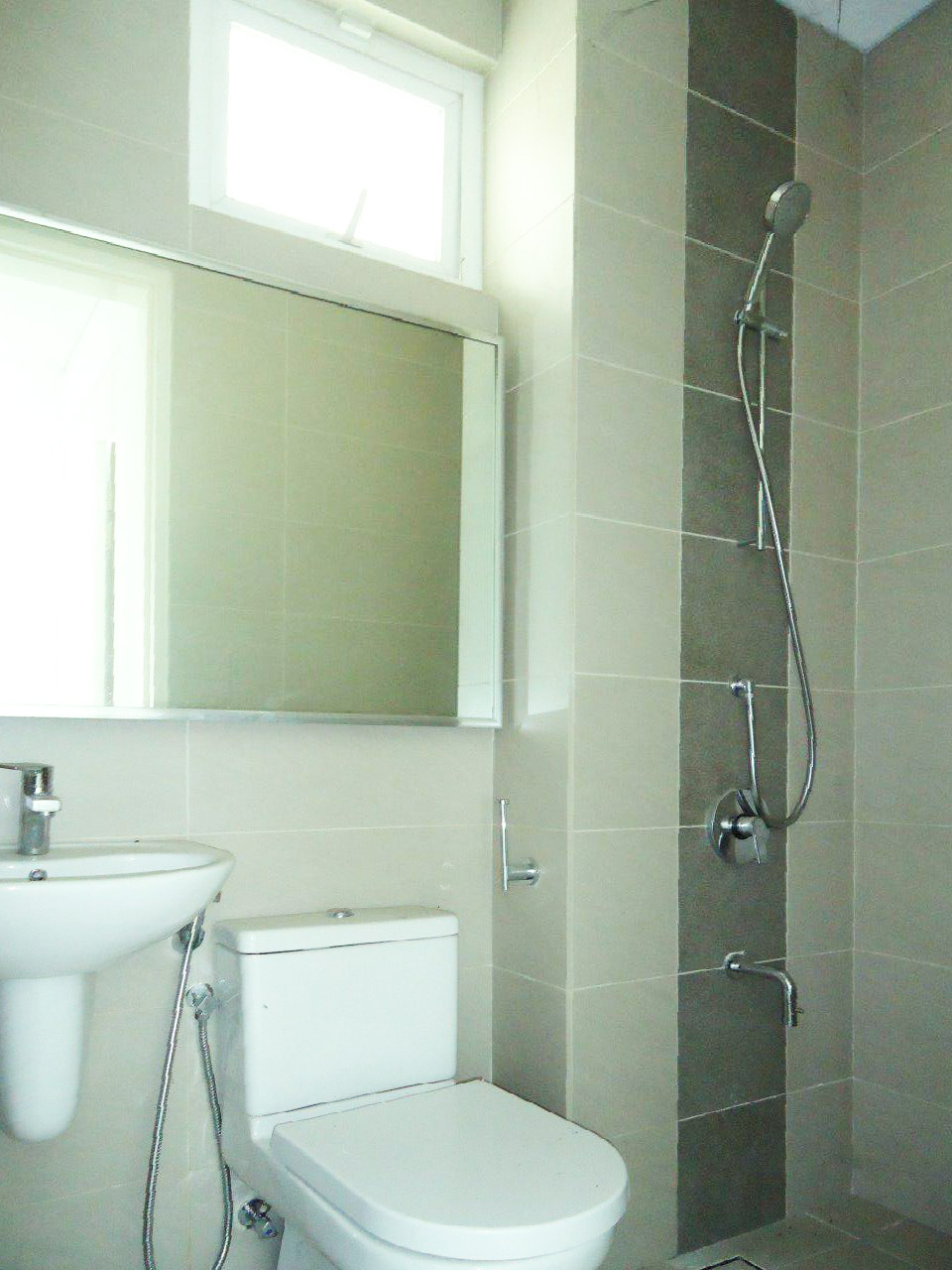 3 Stry Corner Lot Lagenda 3 Waterfront Bkt Jeluton - photo 7