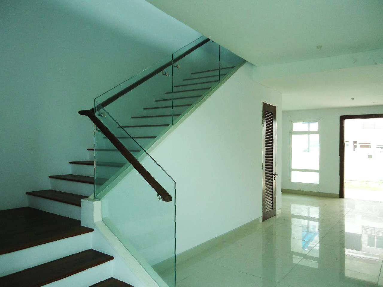 3 Stry Corner Lot Lagenda 3 Waterfront Bkt Jeluton - photo 5