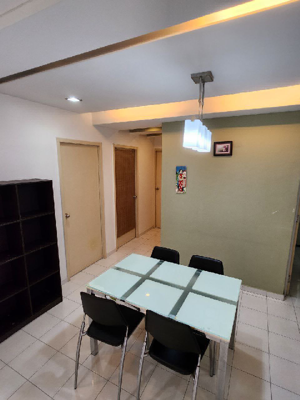 Putra Place B1-8-5 S6615 - photo 3