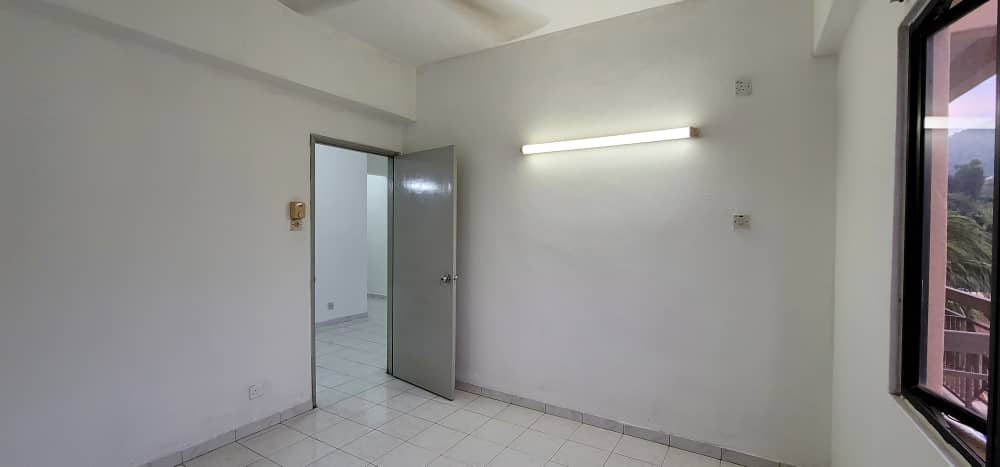SE-S10091 Taman Desa Relau 2 - photo 4