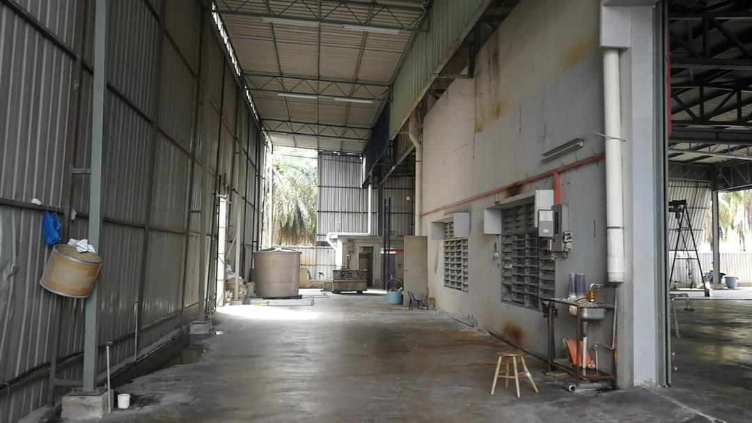 kawasan perindustrian permatang tinggi warehouse - photo 7
