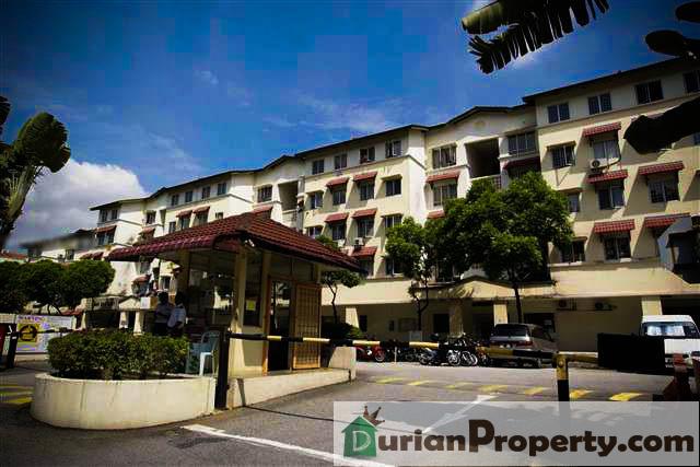 Bayu Apartment , Damansara Damai , Sungai Buloh - photo 3