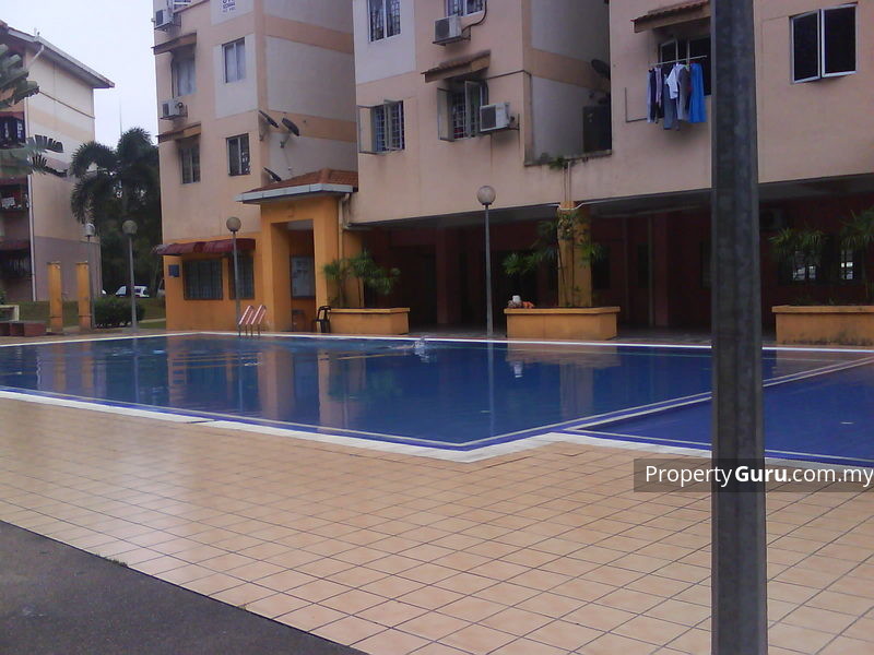 Saujana Apartment , Damansara Damai , Sungai Buloh - photo 7
