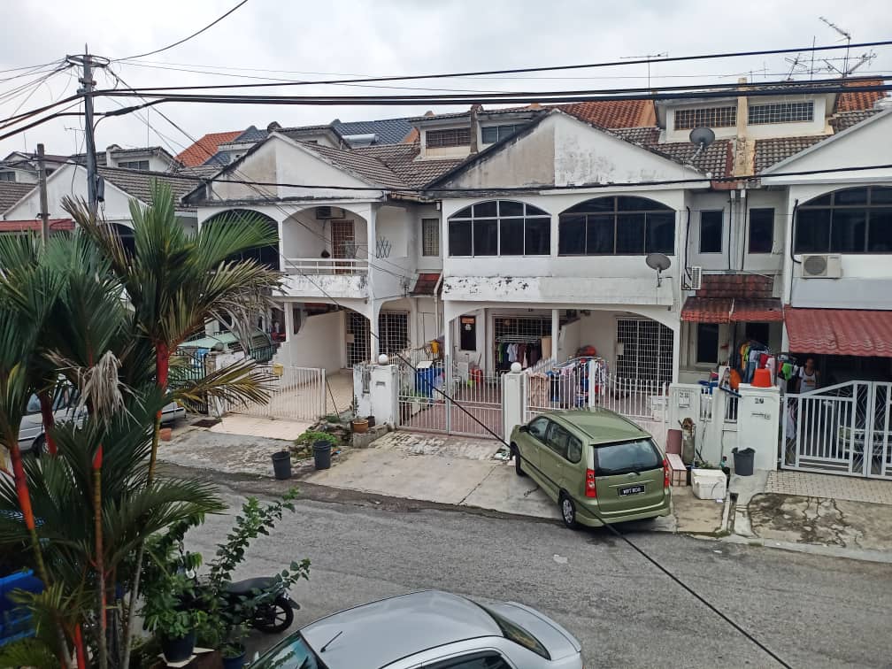 Selayang Jaya 2STY For Rent - photo 2