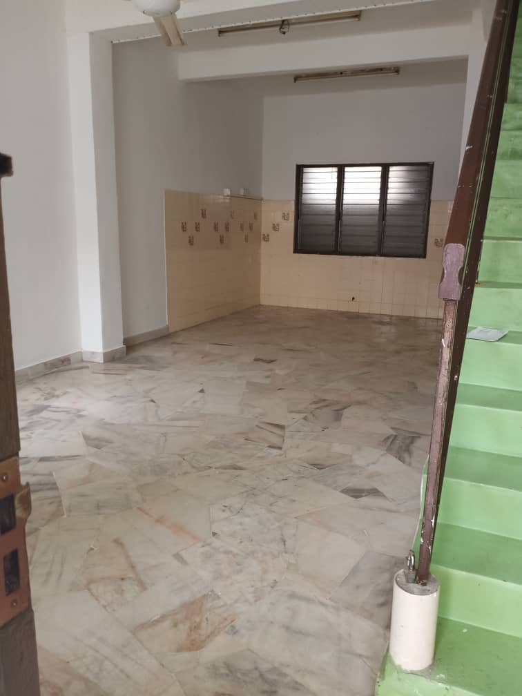 Selayang Jaya 2STY For Rent - photo 7