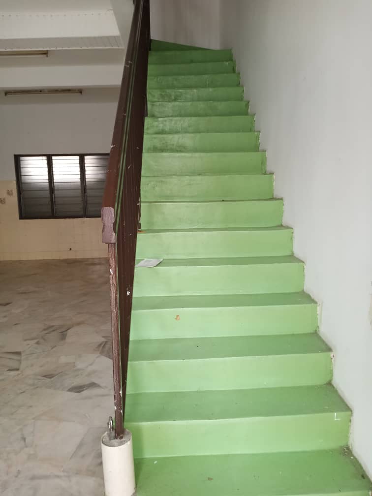 Selayang Jaya 2STY For Rent - photo 10