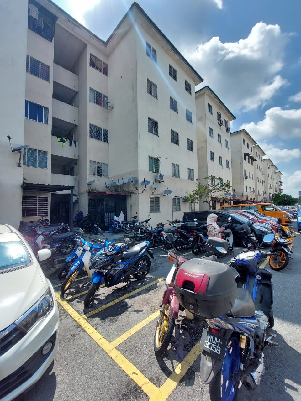 puchong utama court one Puchong - photo 3
