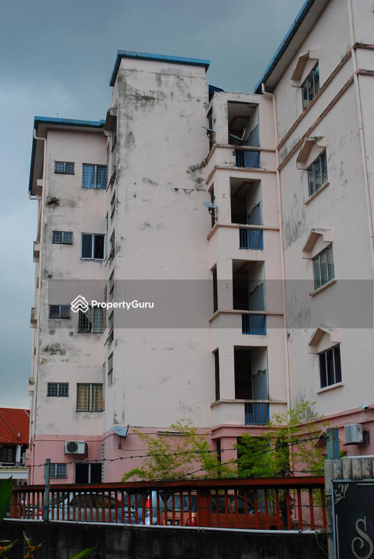 Selayang Court Apartment - photo 2