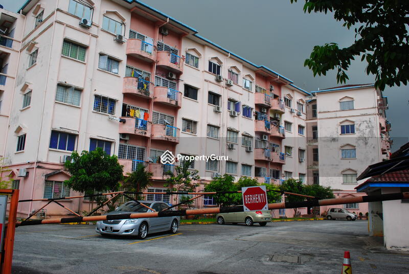 Selayang Court Apartment - photo 4