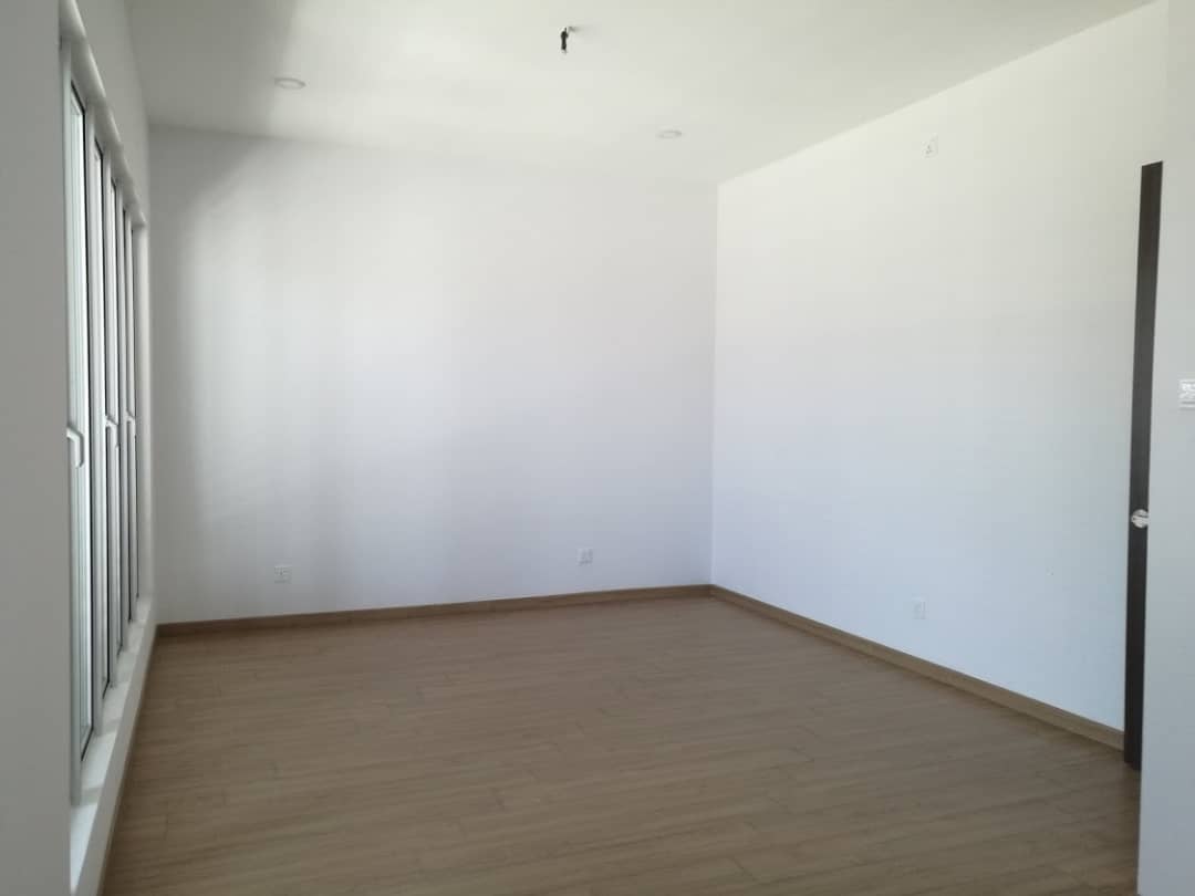 Spacious Superlink House at Elmina City For Sale - photo 3