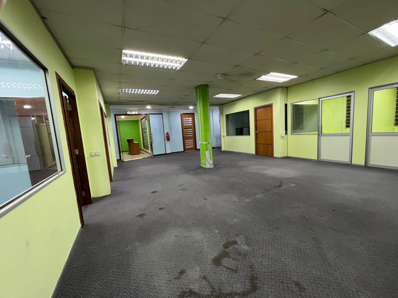 Level 2 Shop Office at Kota Bharu For Rent - photo 5