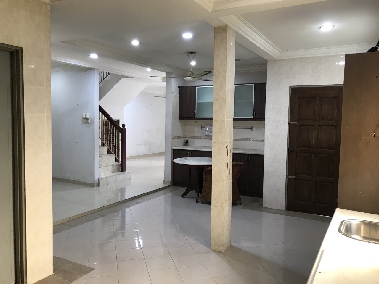 End Lot  Reno Double Storey Seksyen 7 Shah Alam - photo 3