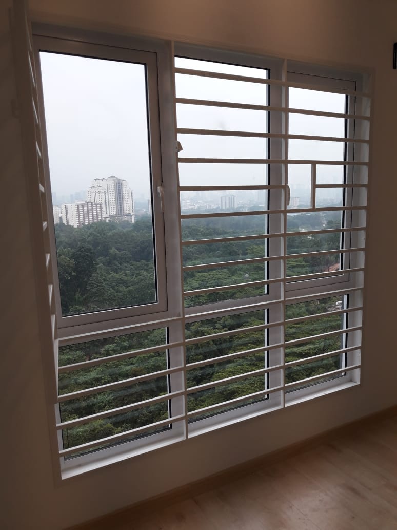 THE HOLMES 1  BANDAR TUN RAZAK - photo 2