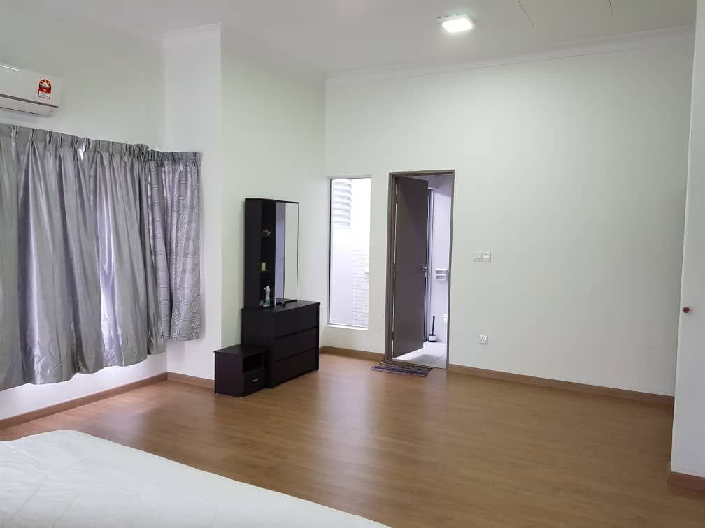 DOUBLE STOREY CORNER LOT DAFFINA 2 KOTA PUTERI - photo 3