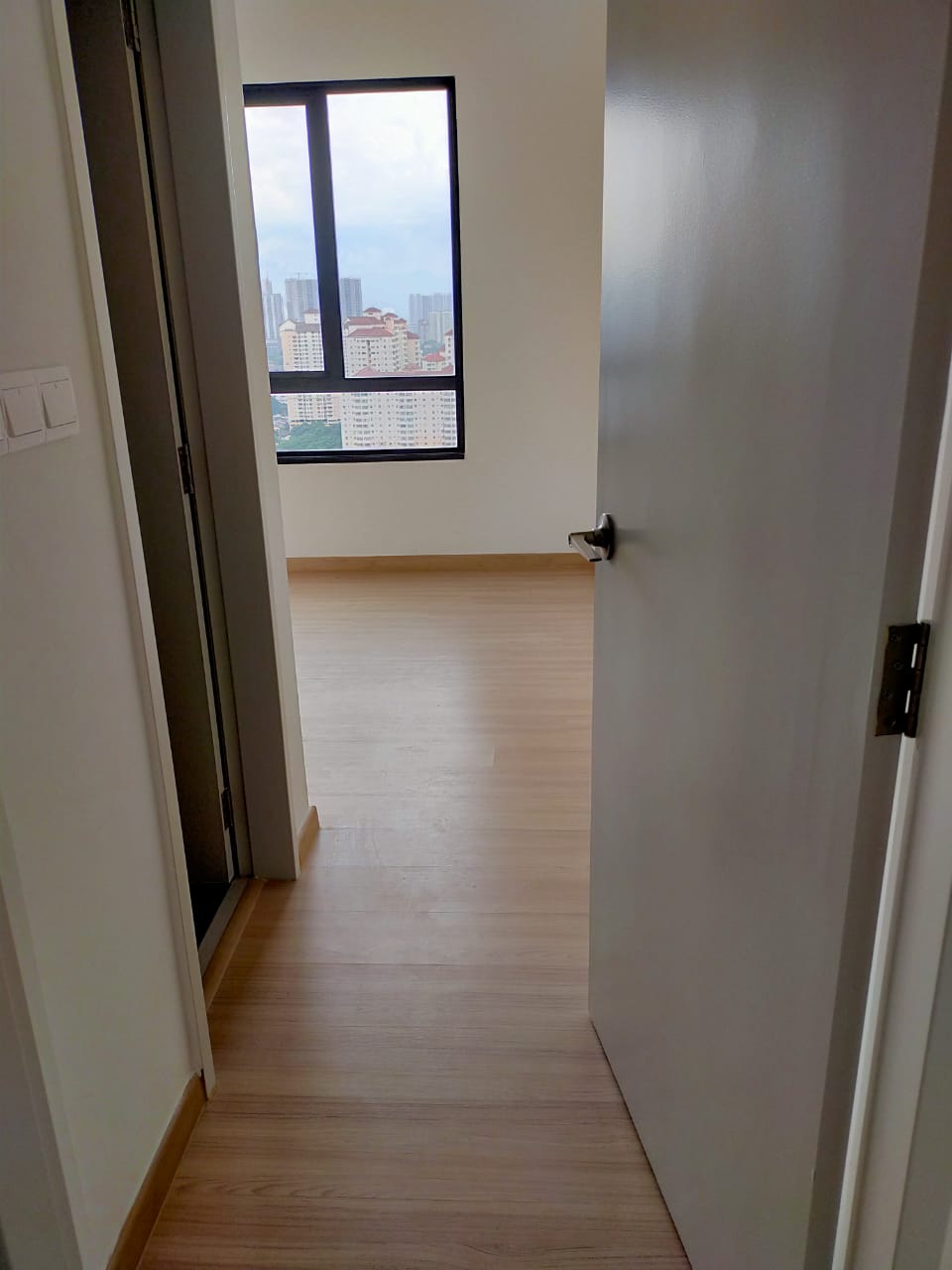TUAN RESIDENCY, TAMAN CITY - photo 3