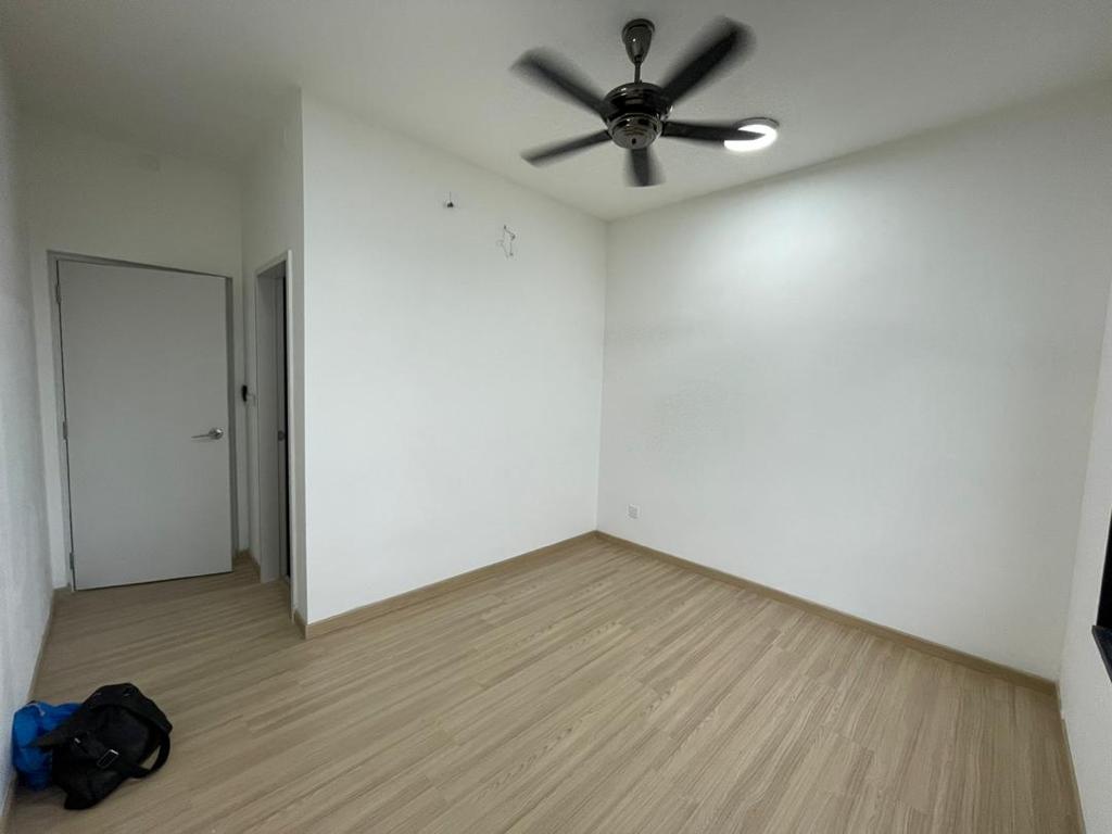 TUAN RESIDENCY, TAMAN CITY - photo 7