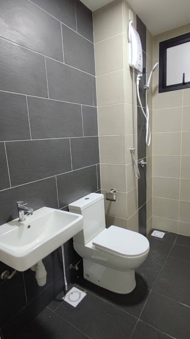 TUAN RESIDENCY, TAMAN CITY - photo 3