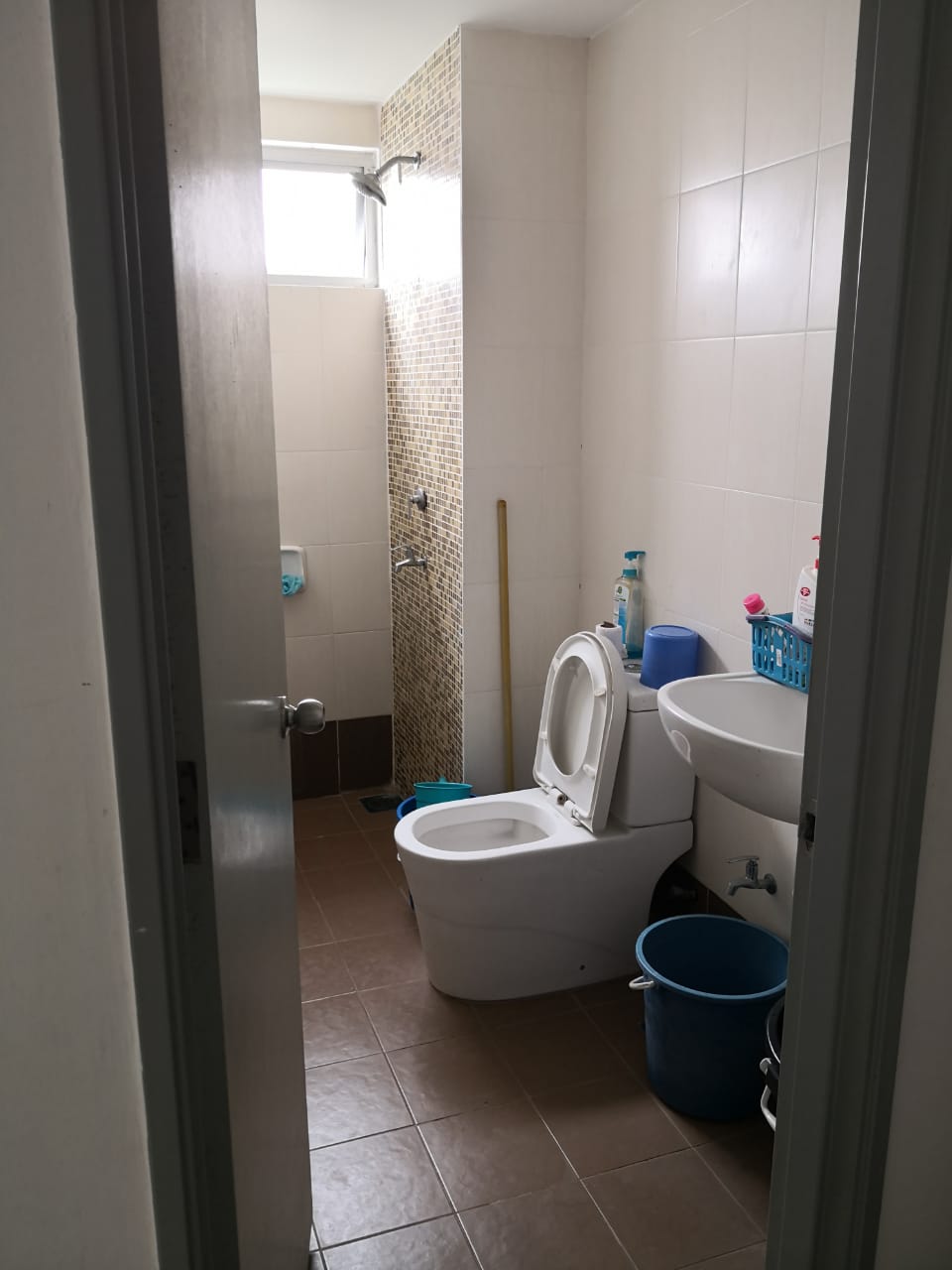 ASTANA LUMAYAN CONDOMINIUM - photo 1
