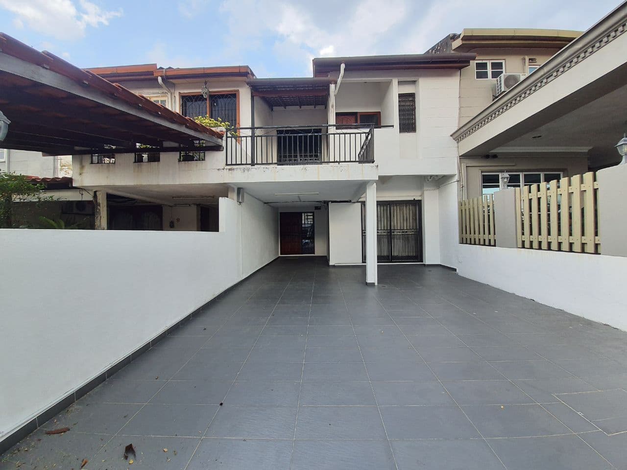 Taman Rasmi Jaya - photo 2