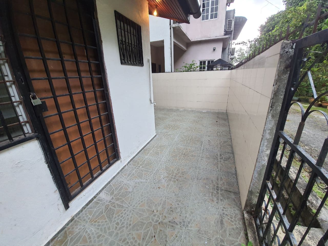 Taman Rasmi Jaya - photo 9