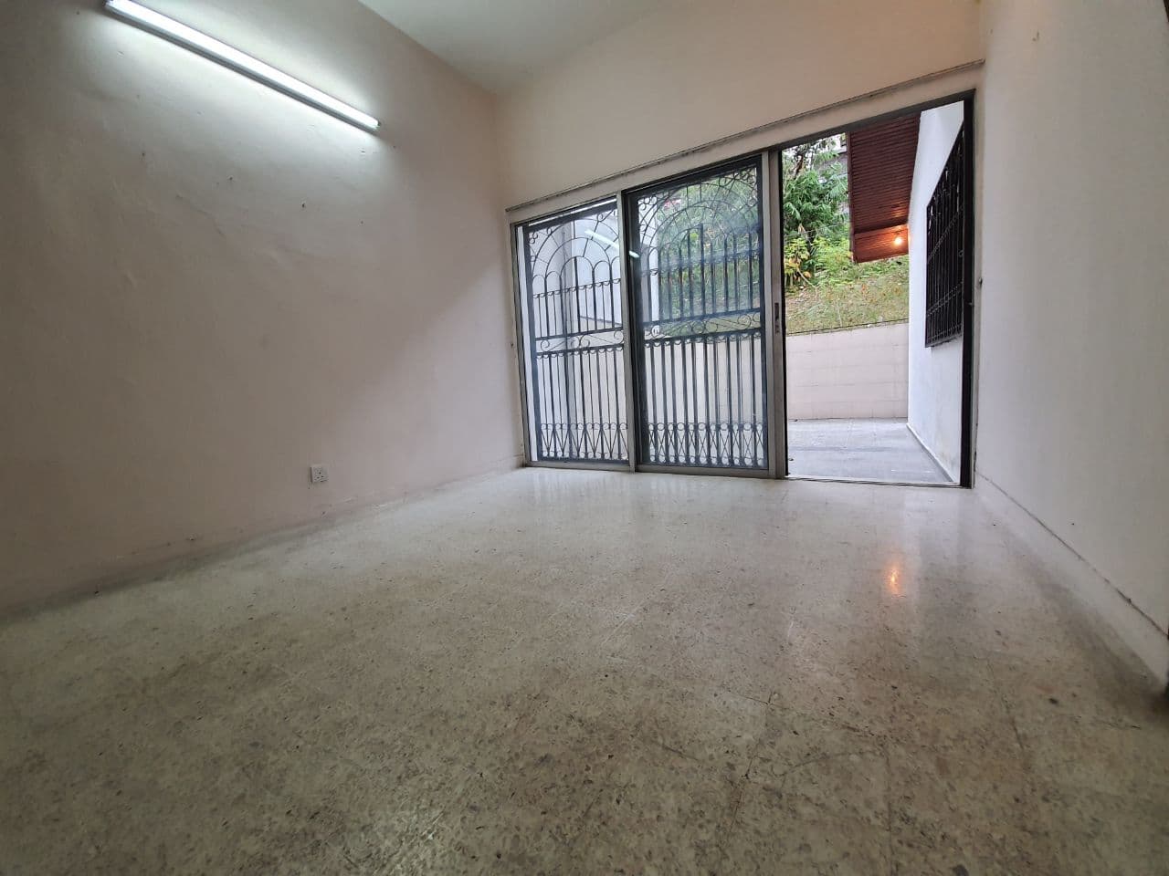 Taman Rasmi Jaya - photo 12