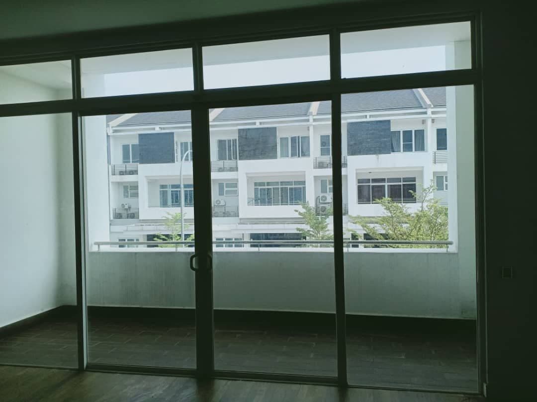 3 Storey Superlink Lagenda Waterfront Homes - photo 7