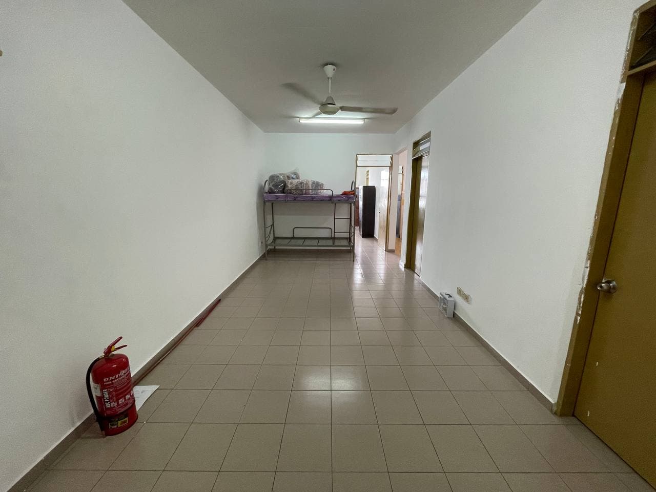 Apartment Mentari Court Bandar Sunway - photo 2