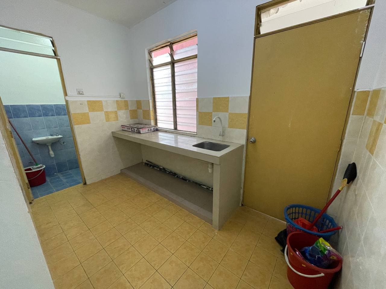 Apartment Mentari Court Bandar Sunway - photo 11