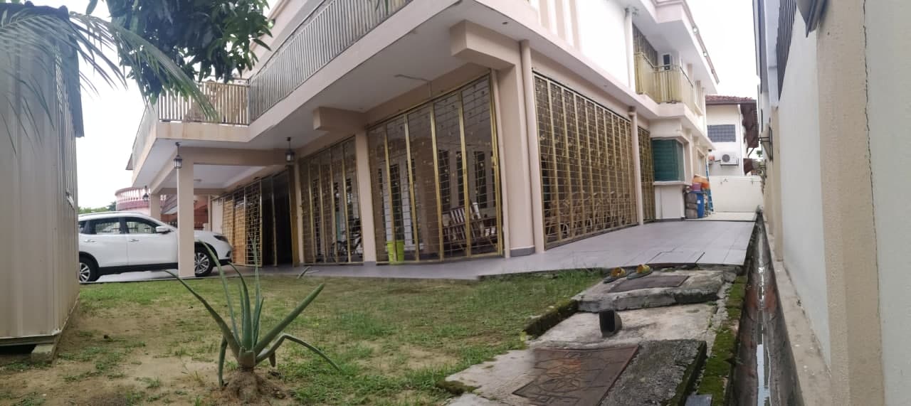 Double Storey Semi-D House