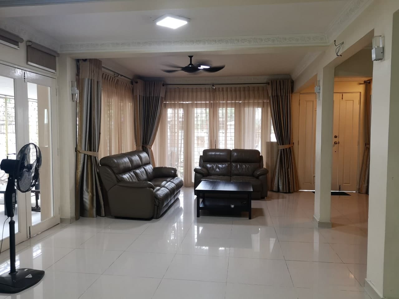 Double Storey Semi-D House - photo 4