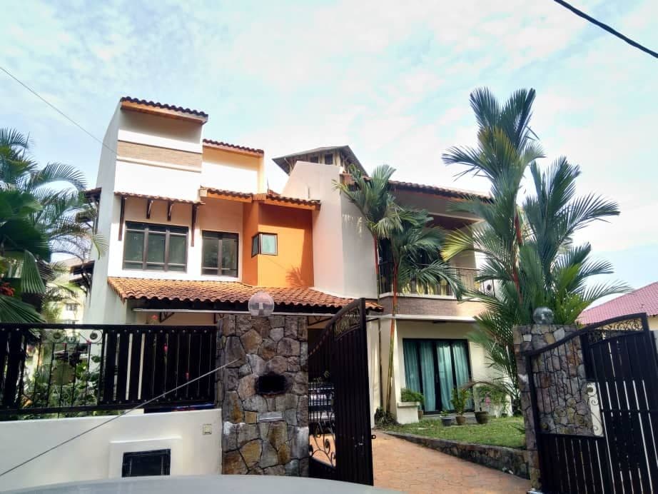 Storey Bungalow - photo 1