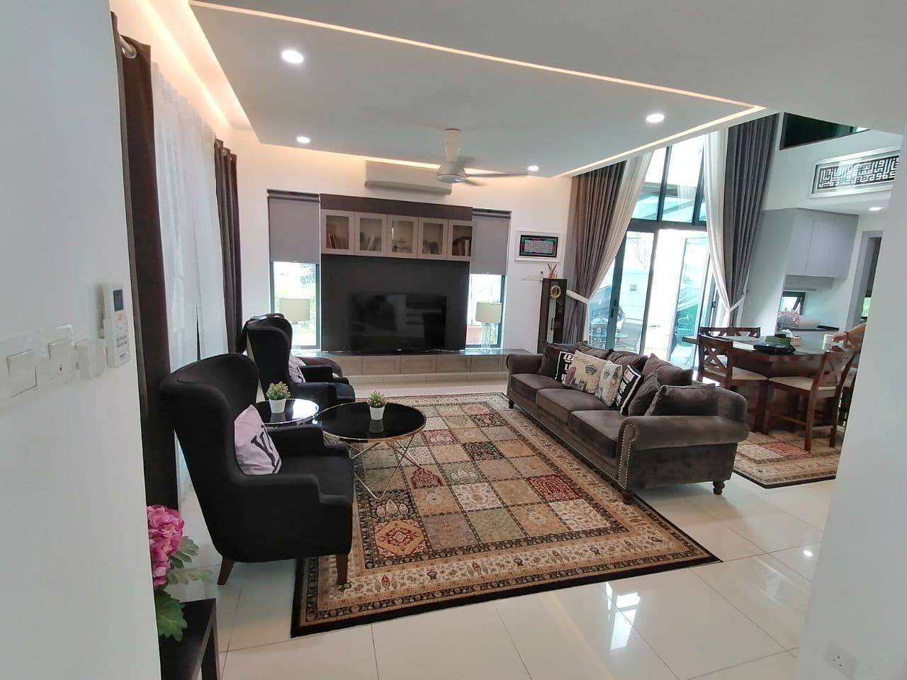CORNER LOT TRIPLE STOREY HOUSE - photo 7