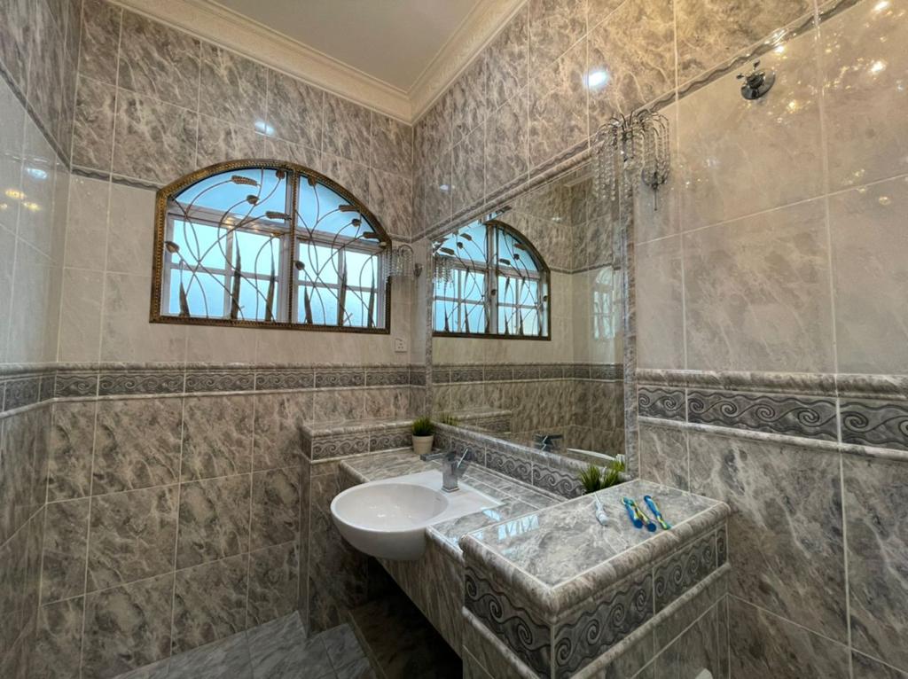 storey bunglow - photo 7